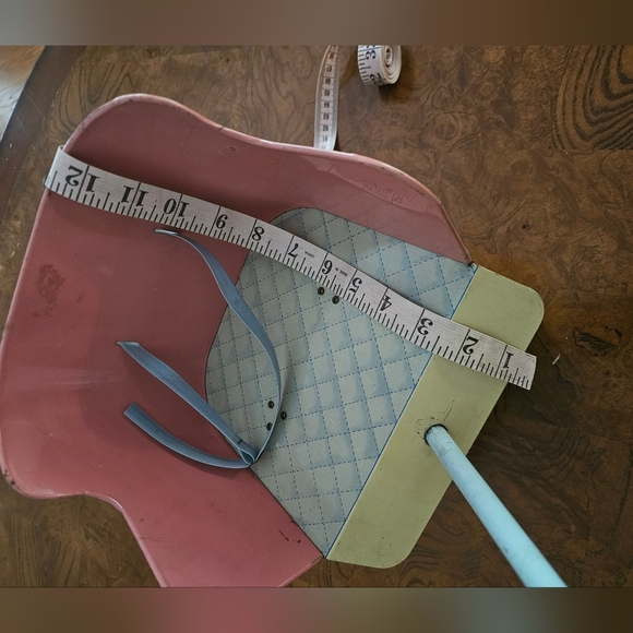 Vintage Tin Litho Pull Toy - Picture 13 of 14